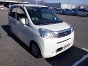2012 HONDA LIFE C