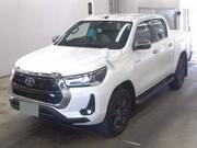 2022 TOYOTA HILUX