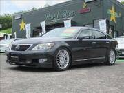 2010 LEXUS LS