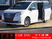 2015 TOYOTA NOAH