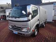 2013 TOYOTA DYNA