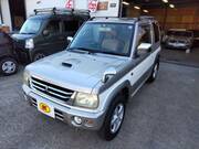 2004 MITSUBISHI PAJERO MINI