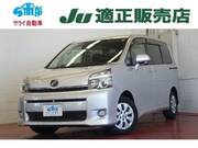 2010 TOYOTA VOXY X