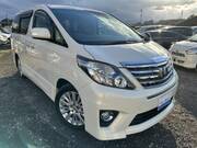 2013 TOYOTA ALPHARD 240S