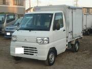 2013 MITSUBISHI MINICAB TRUCK