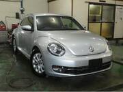 2013 VOLKSWAGEN THE BEETLE