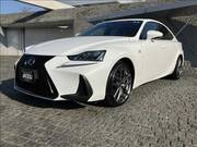 2017 LEXUS IS