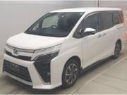 2018 TOYOTA VOXY