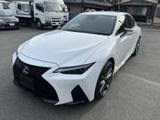 2021 LEXUS IS