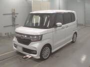 2019 HONDA N-BOX CUSTOM