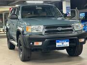 2000 TOYOTA HILUX SURF