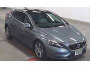 2016 VOLVO V40