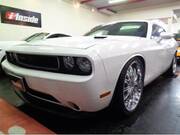 2013 DODGE DODGE CHALLENGER (Left Hand Drive)