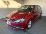 2014 VOLKSWAGEN POLO