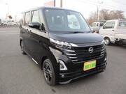2024 NISSAN ROOX