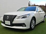 2013 TOYOTA CROWN ROYAL SALOON