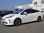 2020 TOYOTA PRIUS