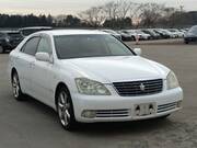 2004 TOYOTA CROWN ROYAL SALOON