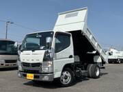 2017 FUSO CANTER