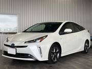 2020 TOYOTA PRIUS