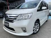 2013 NISSAN SERENA