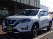 2019 NISSAN X-TRAIL