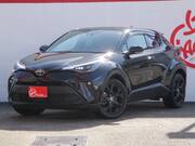 2022 TOYOTA C-HR