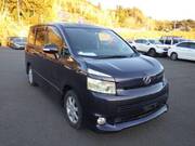 2007 TOYOTA VOXY