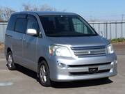 2006 TOYOTA NOAH