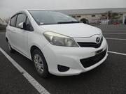 2011 TOYOTA VITZ F