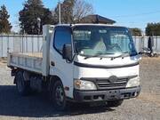 2010 HINO DUTRO 3ton