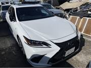 2019 LEXUS ES