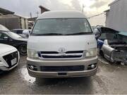 2005 TOYOTA HIACE VAN