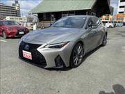 2020 LEXUS IS