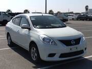 2012 NISSAN LATIO X