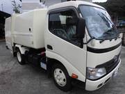 2010 TOYOTA DYNA