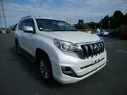 2017 TOYOTA LAND CRUISER PRADO