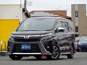 2019 TOYOTA VOXY