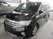 2013 NISSAN SERENA