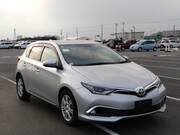 2016 TOYOTA AURIS