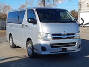 2013 TOYOTA HIACE VAN