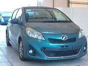 2011 TOYOTA VITZ RS