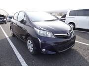 2011 TOYOTA VITZ F