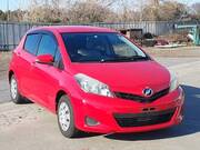 2012 TOYOTA VITZ F