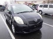 2005 TOYOTA VITZ F