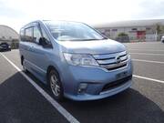 2013 NISSAN SERENA