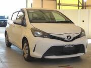 2016 TOYOTA VITZ F