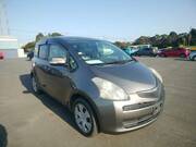 2009 TOYOTA RACTIS X