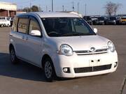 2010 TOYOTA SIENTA X LIMITED