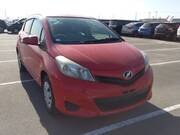 2013 TOYOTA VITZ F